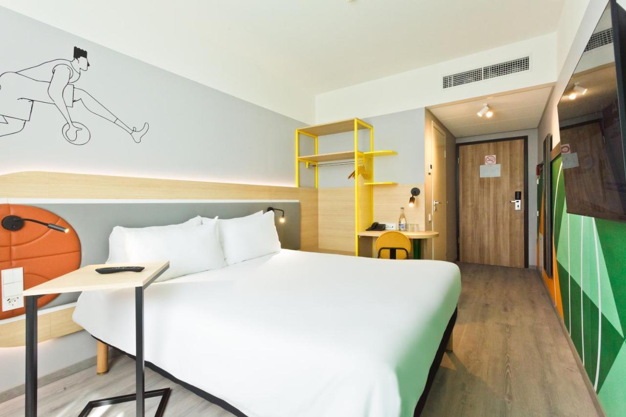 Ibis Styles Centre Hotel 3*